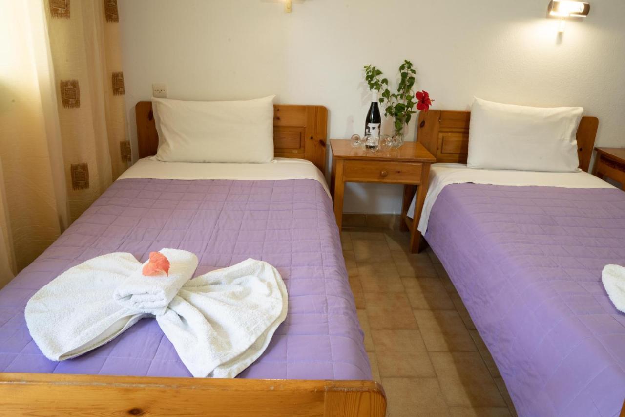 Dimitris Villa Hotel Matala Eksteriør billede